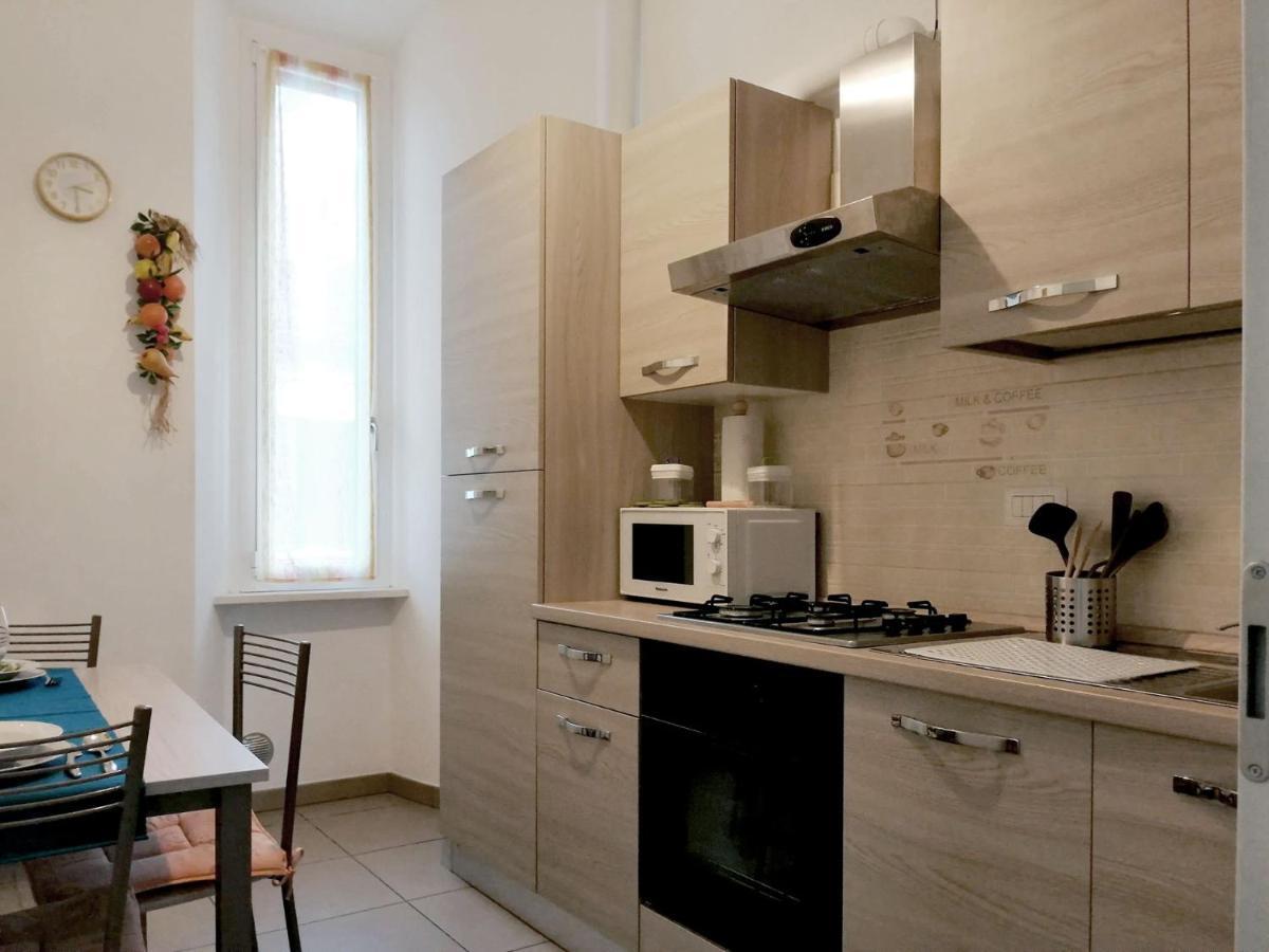 Appartamento Aida - Near The Center With Private Parking E Ac โกโม ภายนอก รูปภาพ